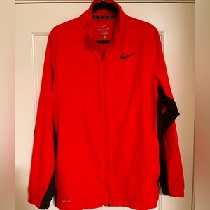 Nike Men’s Dri-FIT Black and Red Full Zip Softshell Jacket - L